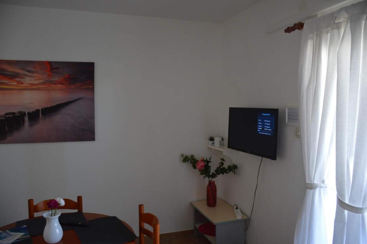 Apartments Burcul Pag Đảo Pag Ngoại thất bức ảnh