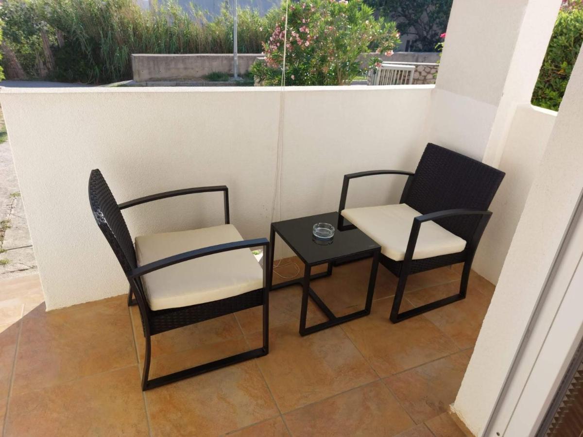 Apartments Burcul Pag Đảo Pag Ngoại thất bức ảnh