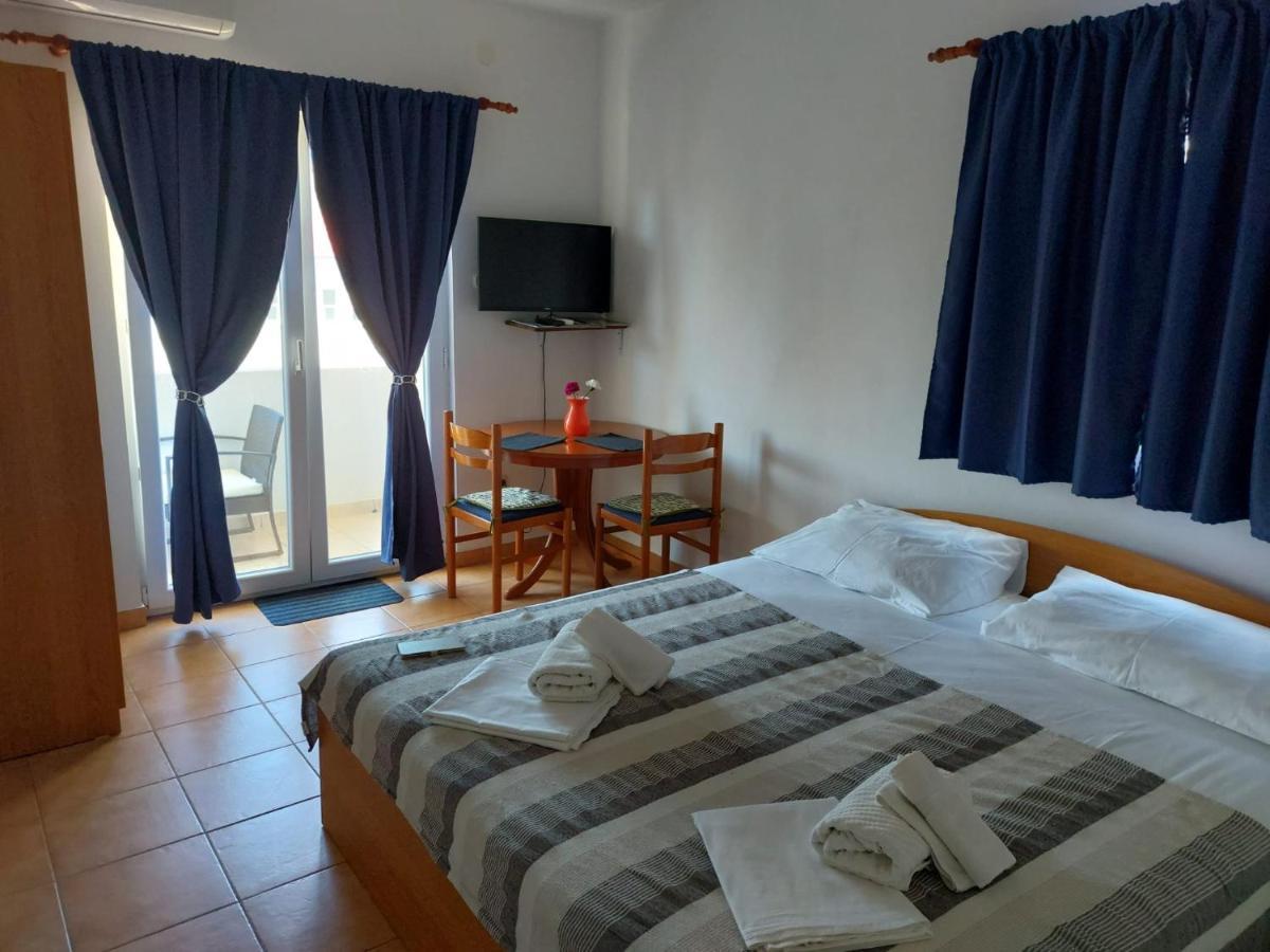 Apartments Burcul Pag Đảo Pag Ngoại thất bức ảnh