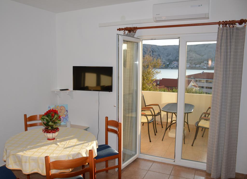 Apartments Burcul Pag Đảo Pag Ngoại thất bức ảnh